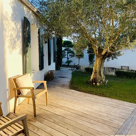 Maison Secret Du Jardin Villa